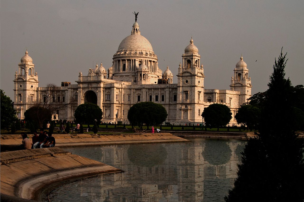 Victoria memorial Kolkata, behind the Lake